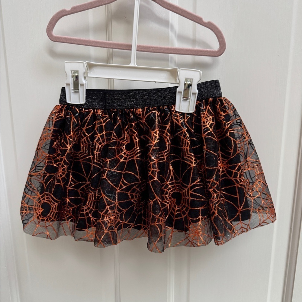 Celebrate Halloween 2T & 3T Girls Black & Orange Spider Halloween Tulle Skirt